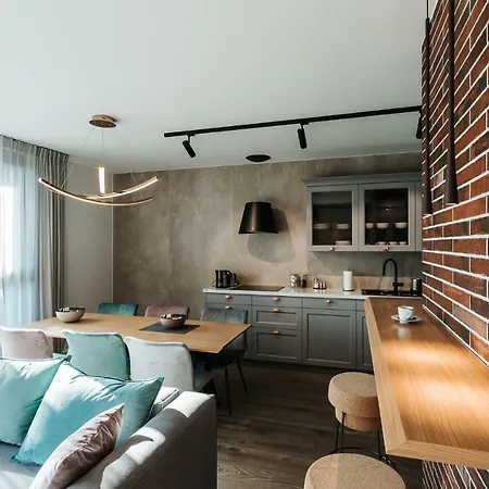 Diamond - Luxurious - A/c Apartamento Cracóvia