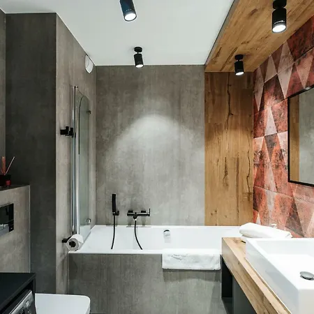 Diamond - Luxurious - A/c Cracovia
